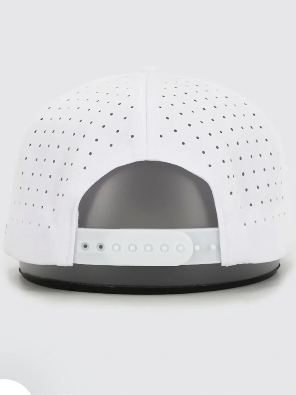 Waggle crisp white